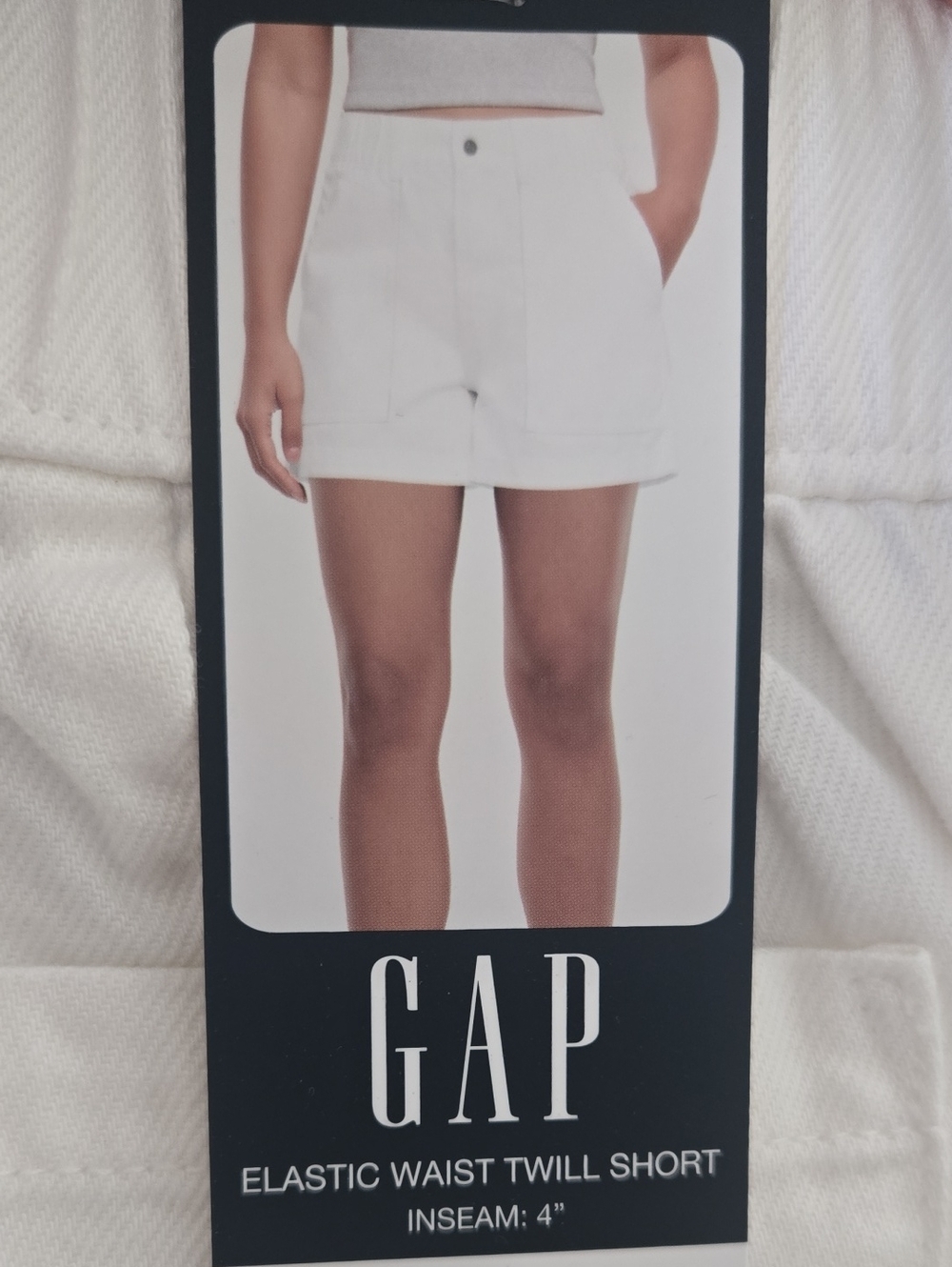 GAP Women Elastic Waist Twill Short, Inseam 4", Size S, M in WHITE